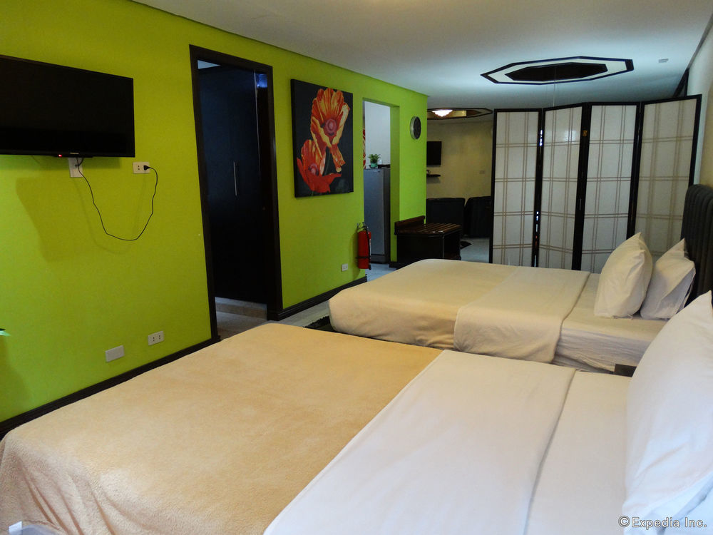 Manila Bay Serviced Apartments Экстерьер фото